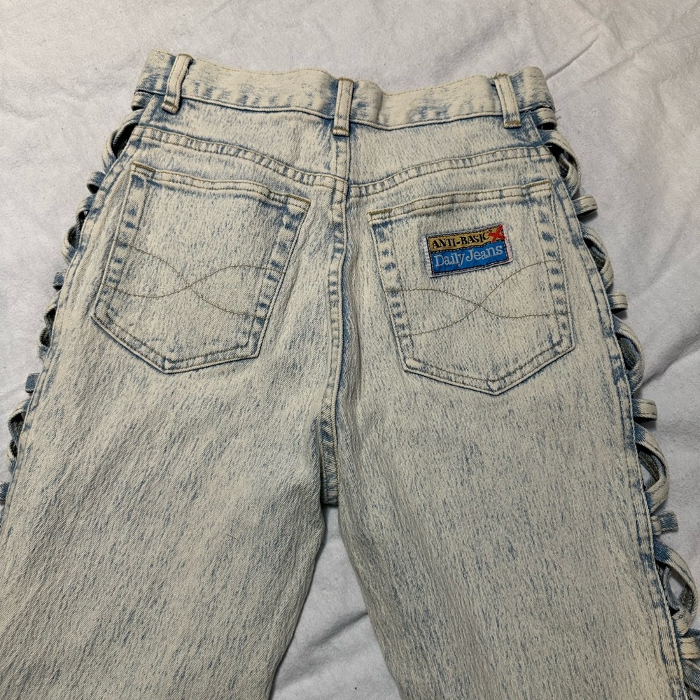 Anti-Basic Daily Jeans Vintage - image 3